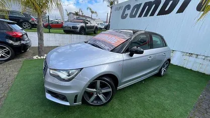 Cinzento Usado 2014 Audi A1 Sportback Citadino | € 14.800 (Preço justo)