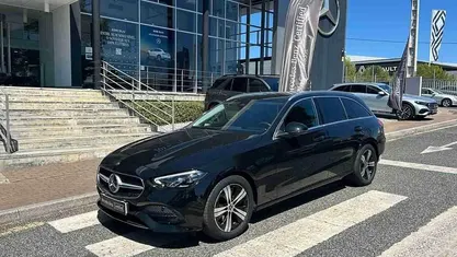 Preto Usado 2024 Mercedes 220 | € 48.900 (Bom preço)
