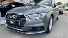 Cinza Usado 2017 Audi A3 Sportback Design Citadino | € 17.900 (Bom preço)