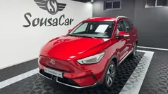 Vermelho Usado 2022 MG ZS Comfort Sedan | € 23.500 (Preço justo)