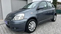 Usado 2004 Toyota Yaris Sol Citadino | € 3.750 (Preço justo)