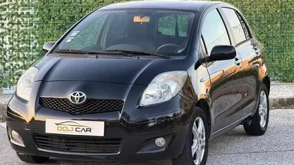 Usado 2010 Toyota Yaris Sport Citadino | € 6.990 (Bom preço)