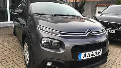 Usado Citroën C3 82 HP (60 kW) 2020 Cinzento Citadino