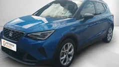Azul Usado 2024 Seat Arona FR SUV | € 20.500 (Preço justo)
