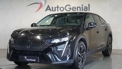 Usado 2024 Peugeot 408 Allure SUV | € 27.990 (Preço justo)