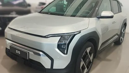 Cinzento Novo 2025 Kia EV3 SUV | € 40.750 (Preço justo)