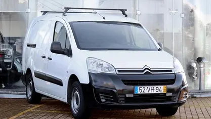 Branco Usado 2018 Citroën Berlingo Monovolume | € 10.950 (Preço justo)