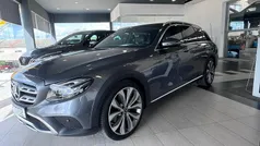 Cinza Usado 2019 Mercedes E220 Avantgarde Carrinha | € 50.000