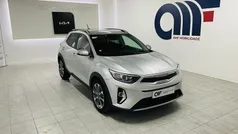 Usado 2024 Kia Stonic SUV | € 18.499 (Preço justo)