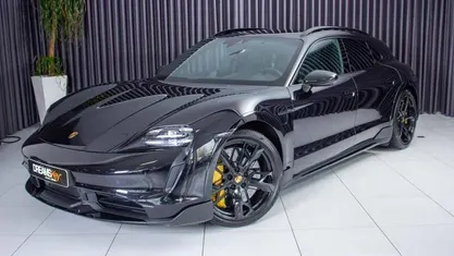 Usado Porsche Taycan 559 kW (761 HP) 2023 Sedan