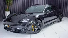 Usado 2023 Porsche Taycan Sedan | € 132.900