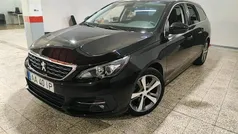 Preto Usado 2020 Peugeot 308 Allure Carrinha | € 15.990 (Preço justo)