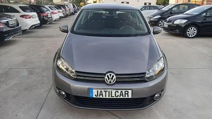 Usado VW Golf VI Style 105 HP (77 kW) 2010 Cinza Citadino