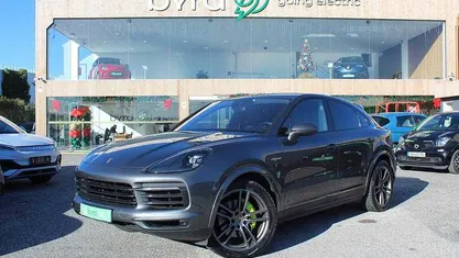Usado Porsche Cayenne 462 HP (339 kW) 2020 SUV