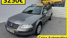 Cinzento Usado 2002 VW Passat Carrinha | € 3.250 (Preço justo)