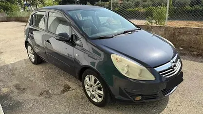 Cinzento Usado 2007 Opel Corsa Citadino | € 3.490 (Bom preço)