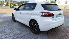 Usado 2017 Peugeot 308 Citadino | € 11.000 (Bom preço)