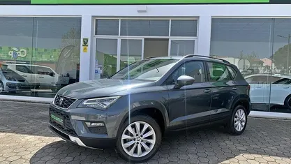 Cinzento Usado 2019 Seat Ateca Style SUV | € 18.990 (Preço justo)