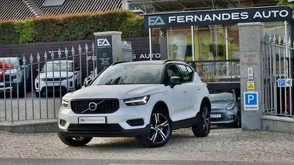 Branco Usado 2021 Volvo XC40 Inscription SUV | € 26.490 (Preço justo)