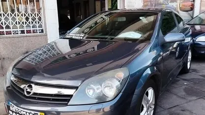 Cinzento Usado 2006 Opel Astra GTC | € 4.865 (Preço justo)