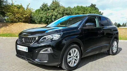 Usado Peugeot 3008 Active 130 HP (95 kW) 2019 Preto SUV