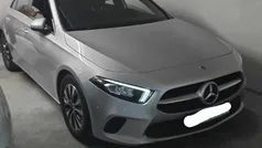 Cinzento Usado 2021 Mercedes A180 | € 27.500 (Bom preço)