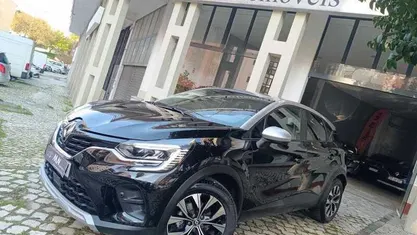 Usado Renault Captur 100 HP (73 kW) 2024 SUV