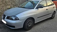 Cinzento Usado 2005 Seat Ibiza Citadino | € 2.200 (Preço justo)