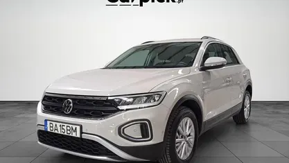 Usado 2023 VW T-Roc Life SUV | € 20.750 (Bom preço)