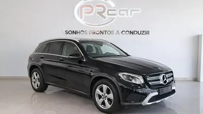 Preto Usado 2021 Mercedes GLC300e Avantgarde SUV | € 41.900 (Preço justo)