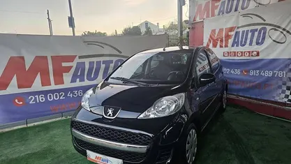 Preto Usado 2010 Peugeot 107 Citadino | € 5.500 (Preço justo)