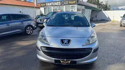 Usado Peugeot 207 68 HP (50 kW) 2009 Cinzento