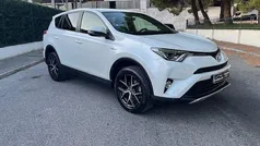 Usado 2016 Toyota RAV4 Hybrid SUV | € 21.900 (Bom preço)