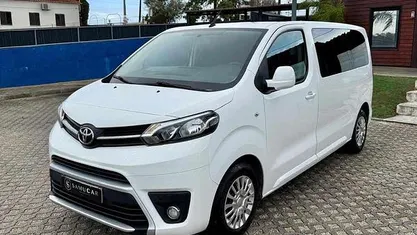 Usado 2017 Toyota Proace Comfort Monovolume | € 21.990 (Bom preço)