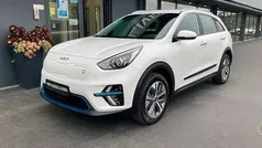 Branco Usado 2022 Kia e-Niro SUV | € 22.900 (Preço justo)