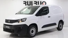 Branco Usado 2022 Peugeot Partner Monovolume | € 16.500 (Preço justo)