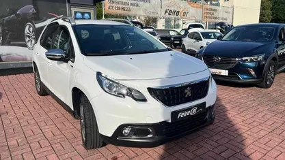 Usado Peugeot 2008 Style 82 HP (60 kW) 2017 SUV