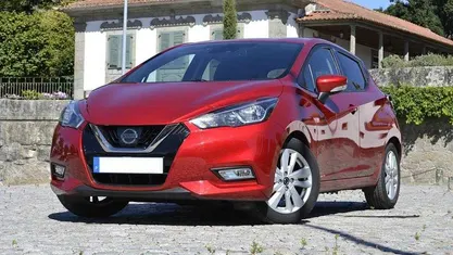 Usado Nissan Micra 100 HP (73 kW) 2019 Vermelho Citadino