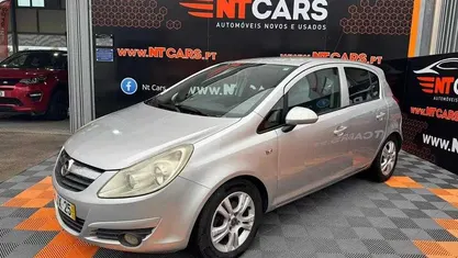 Usado Opel Corsa 95 HP (69 kW) 2010 Cinzento Citadino