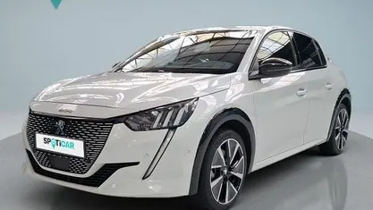 Usado 2021 Peugeot e-208 GT Citadino | € 19.190 (Preço justo)