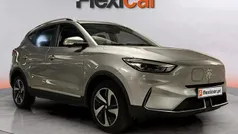 Cinza Usado 2023 MG ZS Luxury Sedan | € 25.990 (Preço justo)