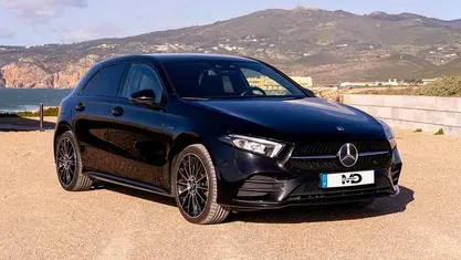 Preto Usado 2021 Mercedes A250 Citadino | € 26.500 (Preço justo)