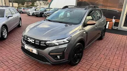 Usado Dacia Sandero 101 HP (74 kW) 2025