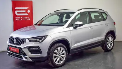 Cinzento Usado 2021 Seat Ateca Style SUV | € 21.500 (Preço justo)
