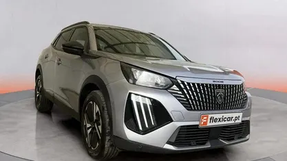 Cinza Usado 2024 Peugeot 2008 Allure SUV | € 20.790 (Preço justo)