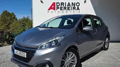 Usado 2019 Peugeot 208 Signature Sky Citadino | € 11.500 (Bom preço)