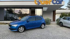 Azul Usado 2021 Skoda Fabia Ambition Citadino | € 12.490 (Preço justo)