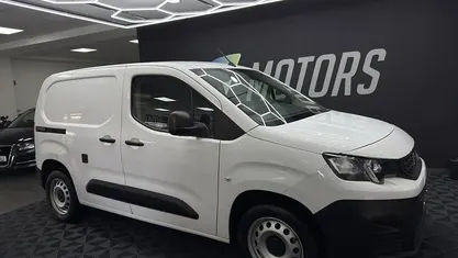 Usado Peugeot Partner 100 HP (73 kW) 2019 Monovolume