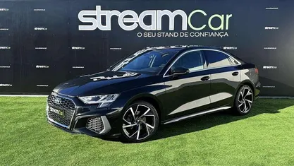 Usado Audi A3 S-Line 116 HP (85 kW) 2023 Sedan