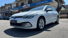 Branco Usado 2022 VW Golf VIII Conceptline | € 24.990 (Preço justo)